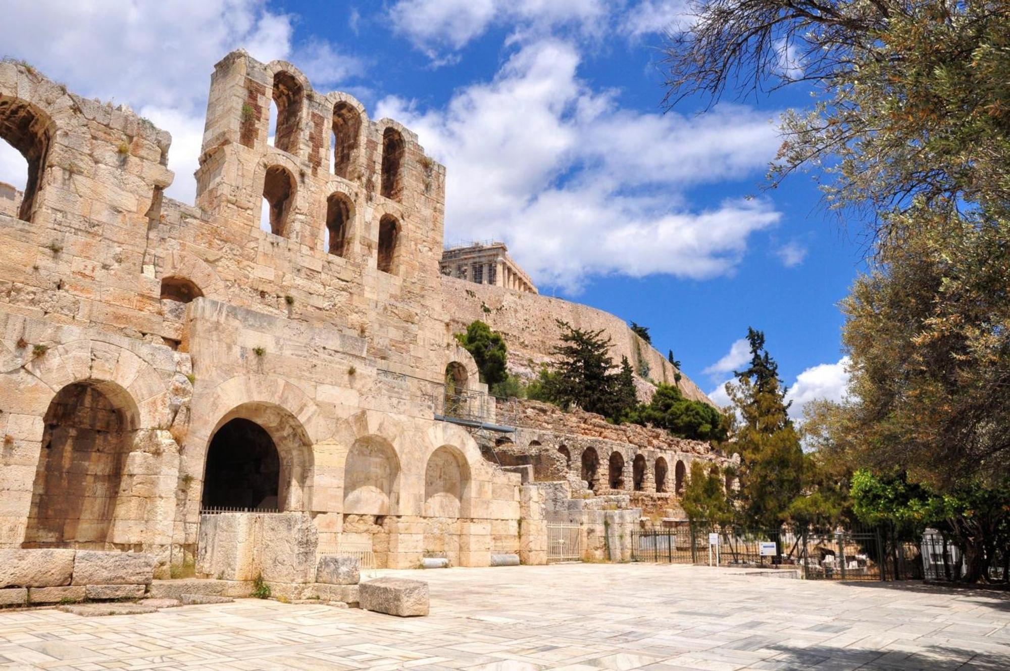Cozy Apartment In Acropolis With Roof Garden Афины Экстерьер фото